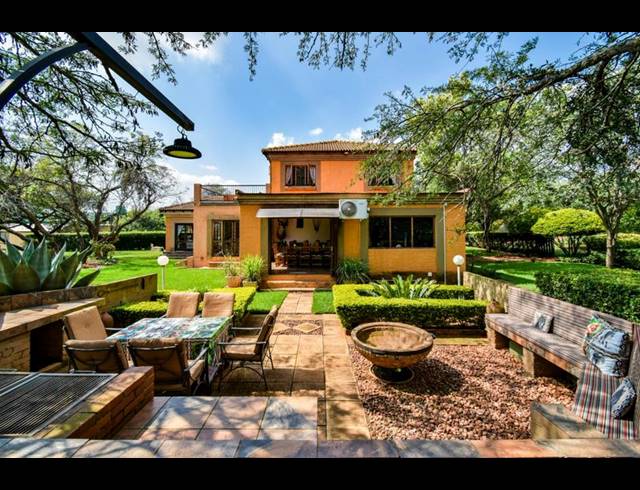 FARM FOR SALE IN KAMEELDRIFT EAST